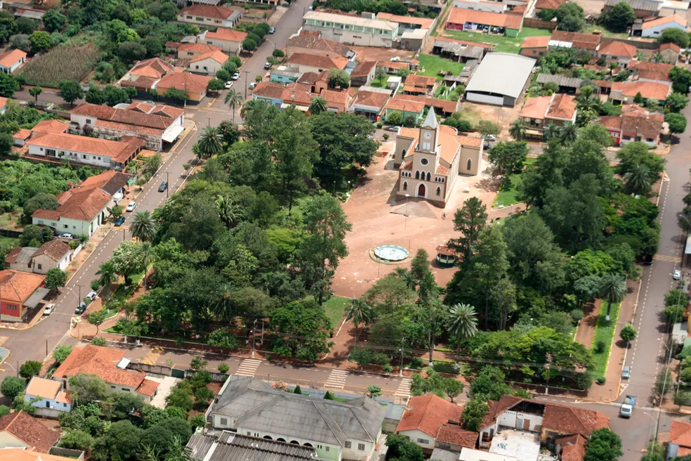 Gavião Peixoto - Ubumtu Arquitetura - Arquitetos